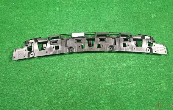 BMW 3 G20 G21 Front bumper skid plate/under tray 51758072545