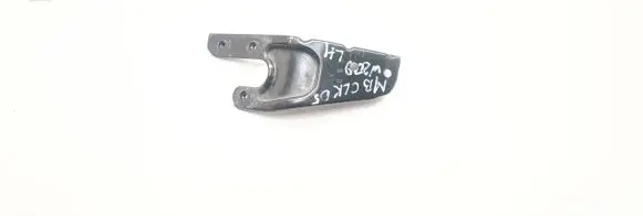 Mercedes-Benz CLK A209 C209 Fender mounting bracket