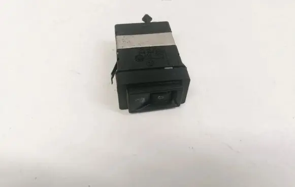 Skoda Superb B5 (3U) Seat heating switch 3U0963563