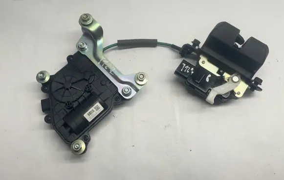 KIA Sportage Tailgate/trunk/boot lock/catch/latch 2325802 0600390