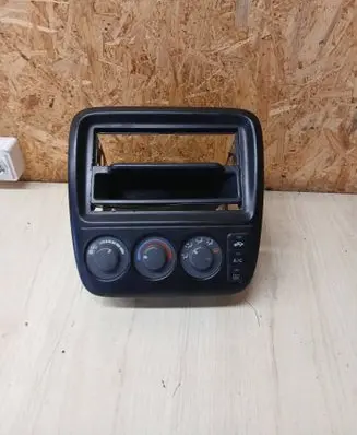 Honda CR-V Climate control unit B0919399