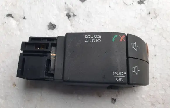 Renault Trafic III (X82) Multifunctional control switch/knob 255522448R