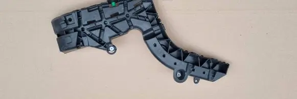 Volvo V60 Rear bumper mounting bracket 32390719