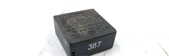 Audi A4 S4 B5 8D Other relay 4B0919471 5KG00656804 35W55W