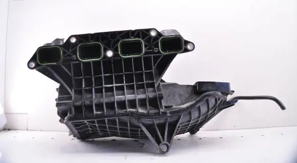 Skoda Octavia Mk2 (1Z) Intake manifold 03F145749C