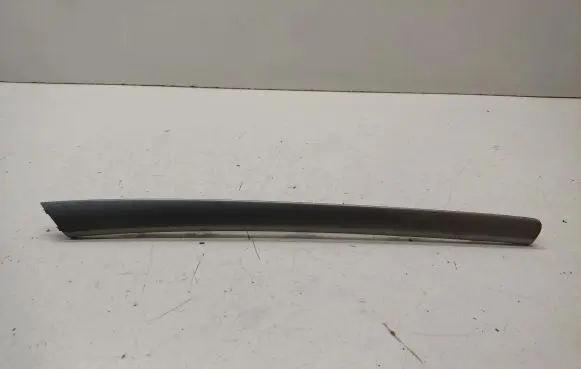 Audi A5 8T 8F Front door trim bar 8T0867410