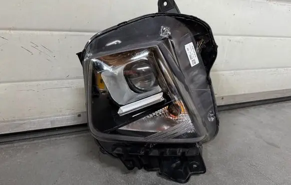 Hyundai Tucson IV NX4 Headlight/headlamp 92101N7000