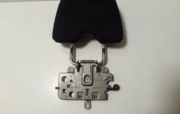 Honda CR-V Rear seat headrest 
