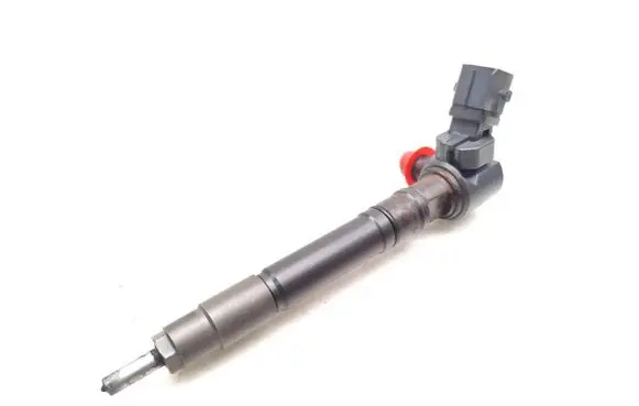 Toyota Hilux VIII Fuel injector ENGINE1GD-FTV