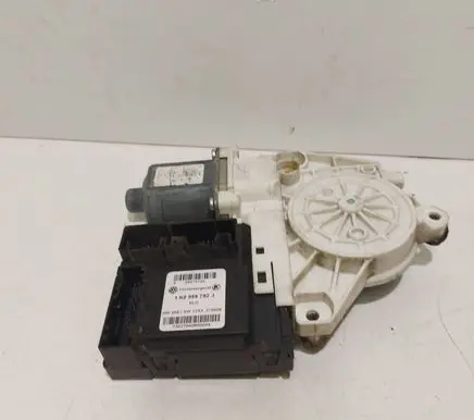 Volkswagen Golf V Front door window regulator motor 1K0959792J 73027040850004 05075730