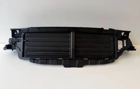 Volvo XC60 Intercooler air guide/duct channel 32345498