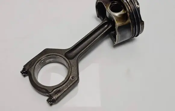 BMW 5 GT F07 Piston with connecting rod 34V1 084220