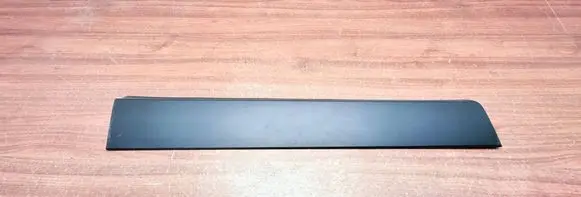 Opel Mokka Front door trim (molding) 95157442