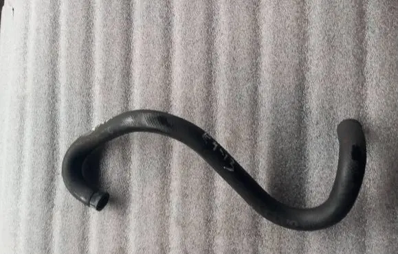 Volvo XC90 Power steering hose/pipe/line 30740267