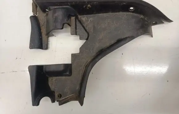 Mercedes-Benz E A207 Other trunk/boot trim element A2076930633