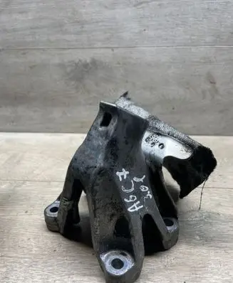 Audi A6 C7 Engine mounting bracket 8K0199307BJ