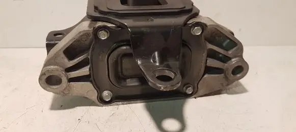 KIA Sportage Gearbox mount 21830F1100