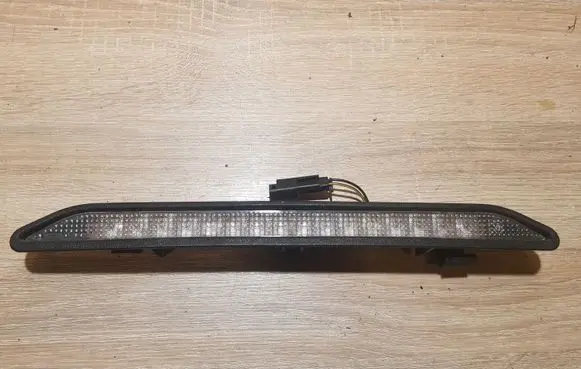 Opel Zafira A Third/center stoplight 90582025