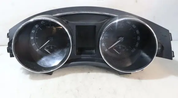 Skoda Superb B6 (3T) Clock 
