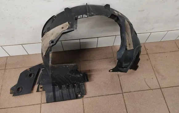 Nissan Note (E11) Front wheel arch liner splash guards 638429U000