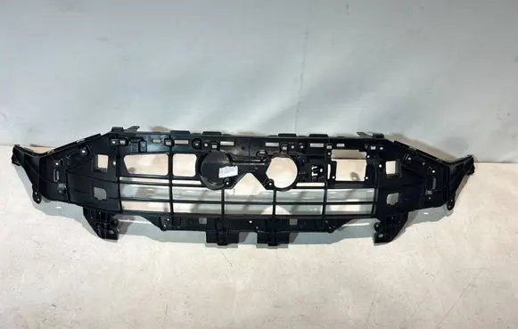 Audi e-tron Front bumper upper radiator grill 4KE807233