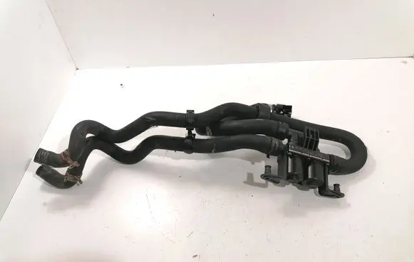 BMW 5 E60 E61 Coolant heater control valve 1147412181