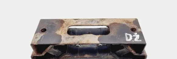 Suzuki Grand Vitara II Gearbox mounting bracket