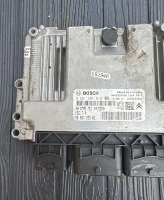Peugeot RCZ Engine control unit/module 0261S04616 9666325380
