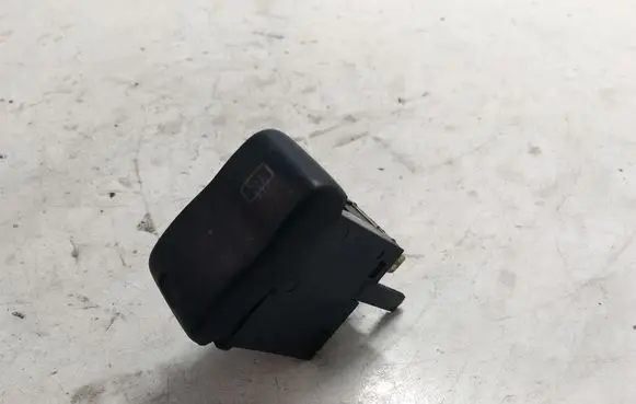 Volkswagen Polo III 6N 6N2 6NF Windscreen/window heater switch 6N1959621