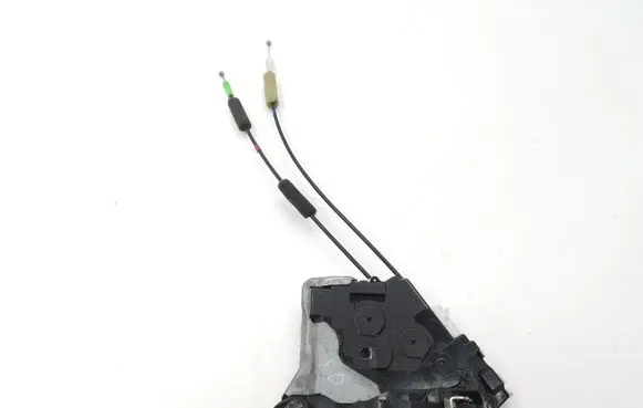 Toyota Prius (XW30) Front door lock