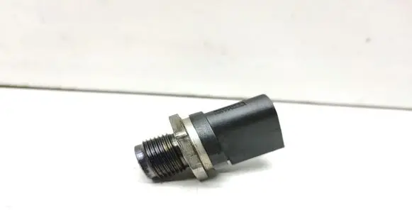 Fuel pressure sensor