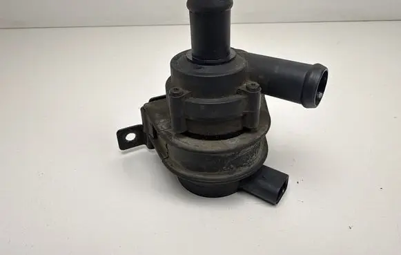 Seat Altea XL Electric auxiliary coolant/water pump 309500190
