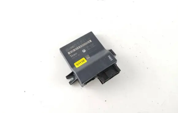 Audi A6 S6 C6 4F Gateway control module 4F0907468D 4F0910468A