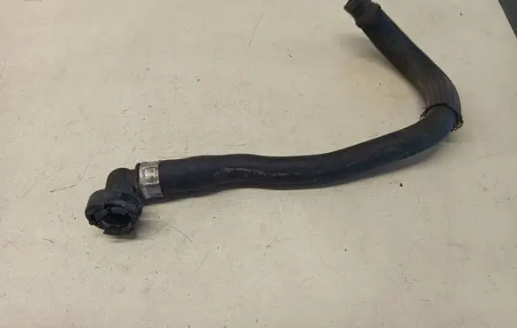 Volvo XC70 Engine coolant pipe/hose 30745335