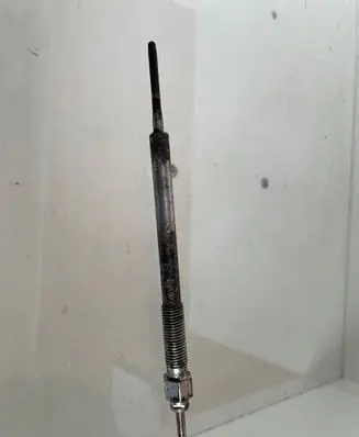 Toyota Corolla Verso AR10 Glow plug NGKY531J 11V725