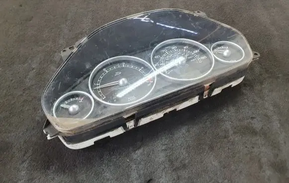 Jaguar X-Type Speedometer (instrument cluster) 1X4F10B885AB