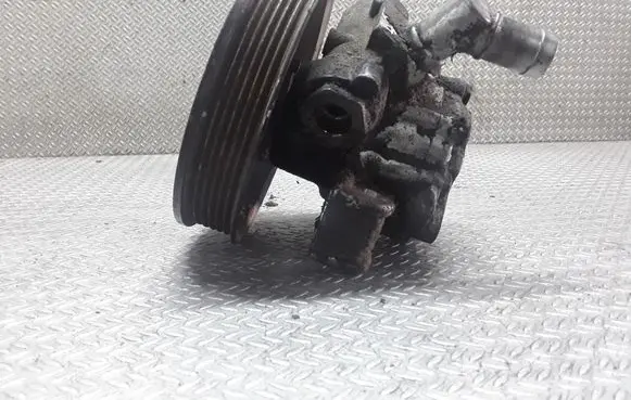 Mercedes-Benz Vito Viano W638 Power steering pump