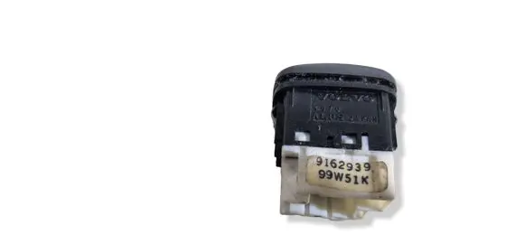 Volvo V70 Seat heating switch 9162939