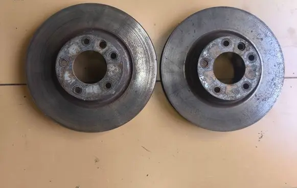 Audi Q7 4L Front brake disc