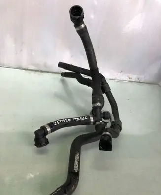 Mercedes-Benz GLC X253 C253 Engine coolant pipe/hose A2535016901