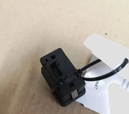 BMW 5 E39 Electric window control switch 8368974
