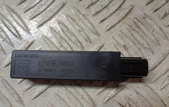 Mazda 2 Aerial antenna amplifier KD45676NXA
