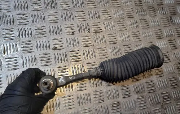Audi A6 S6 C6 4F Steering tie rod 4G0423812A 4G0423810A