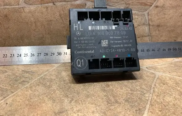 Mercedes-Benz ML W166 Door control unit/module A1669007809
