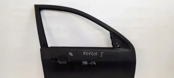 Ford Focus Front door