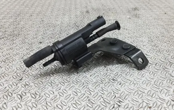 Valve vacuum