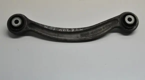 Mercedes-Benz C W204 Rear upper control arm/wishbone 20409FI1