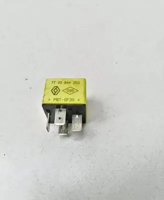 Renault Scenic I Other relay 7700844253