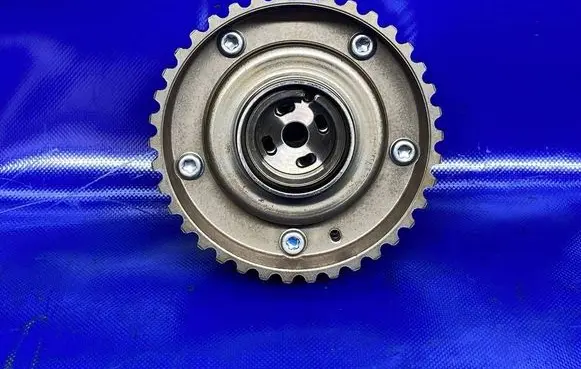 Ford Kuga II Camshaft pulley/ VANOS DS7G6C524BA HU2298002990 2R14601474
