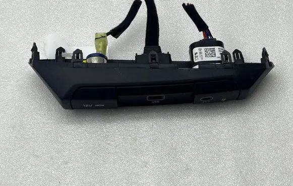 KIA Niro USB socket connector 96120AT000 96125AT000 84745AT900